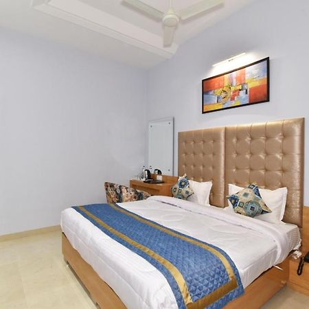 Hotel Vacation Inn อัมริตสา ภายนอก รูปภาพ