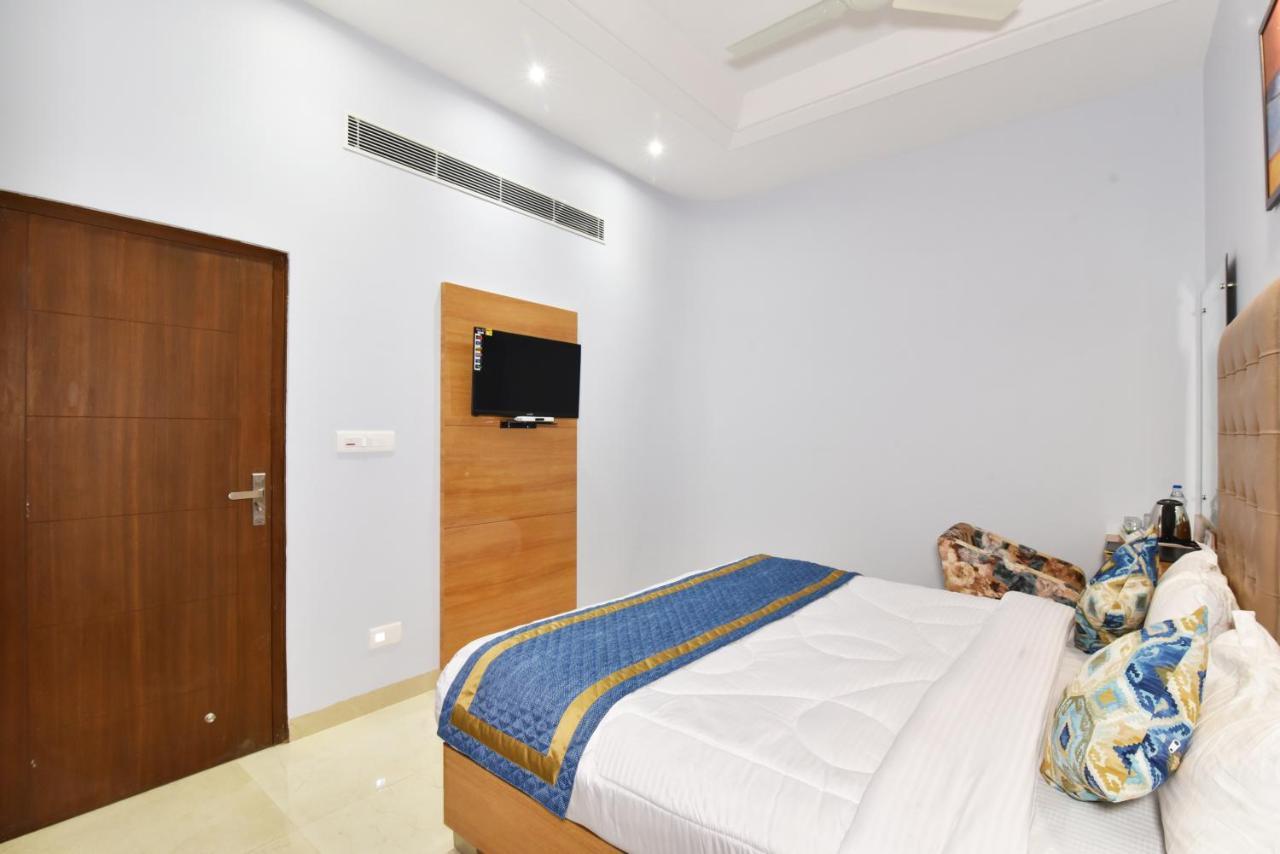 Hotel Vacation Inn อัมริตสา ภายนอก รูปภาพ