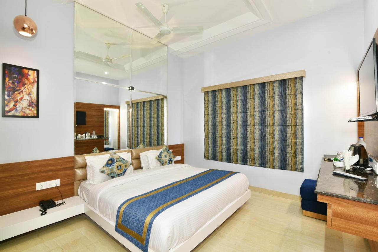 Hotel Vacation Inn อัมริตสา ภายนอก รูปภาพ