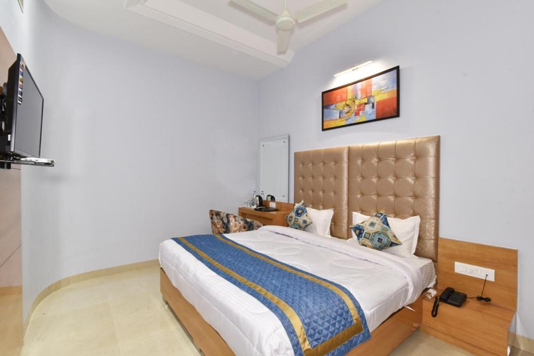 Hotel Vacation Inn อัมริตสา ภายนอก รูปภาพ