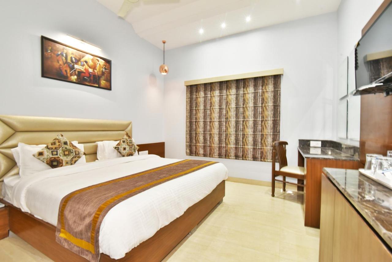 Hotel Vacation Inn อัมริตสา ภายนอก รูปภาพ