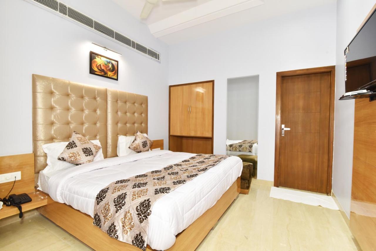 Hotel Vacation Inn อัมริตสา ภายนอก รูปภาพ