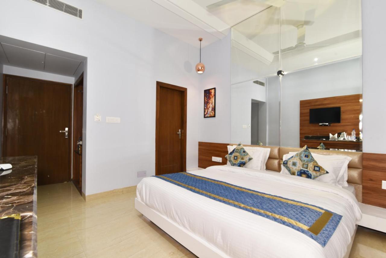 Hotel Vacation Inn อัมริตสา ภายนอก รูปภาพ