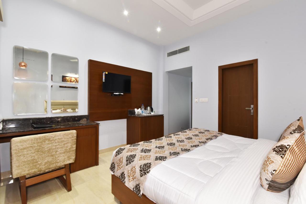 Hotel Vacation Inn อัมริตสา ภายนอก รูปภาพ